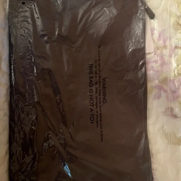 Zipper Pouch - Picture 3 of 3